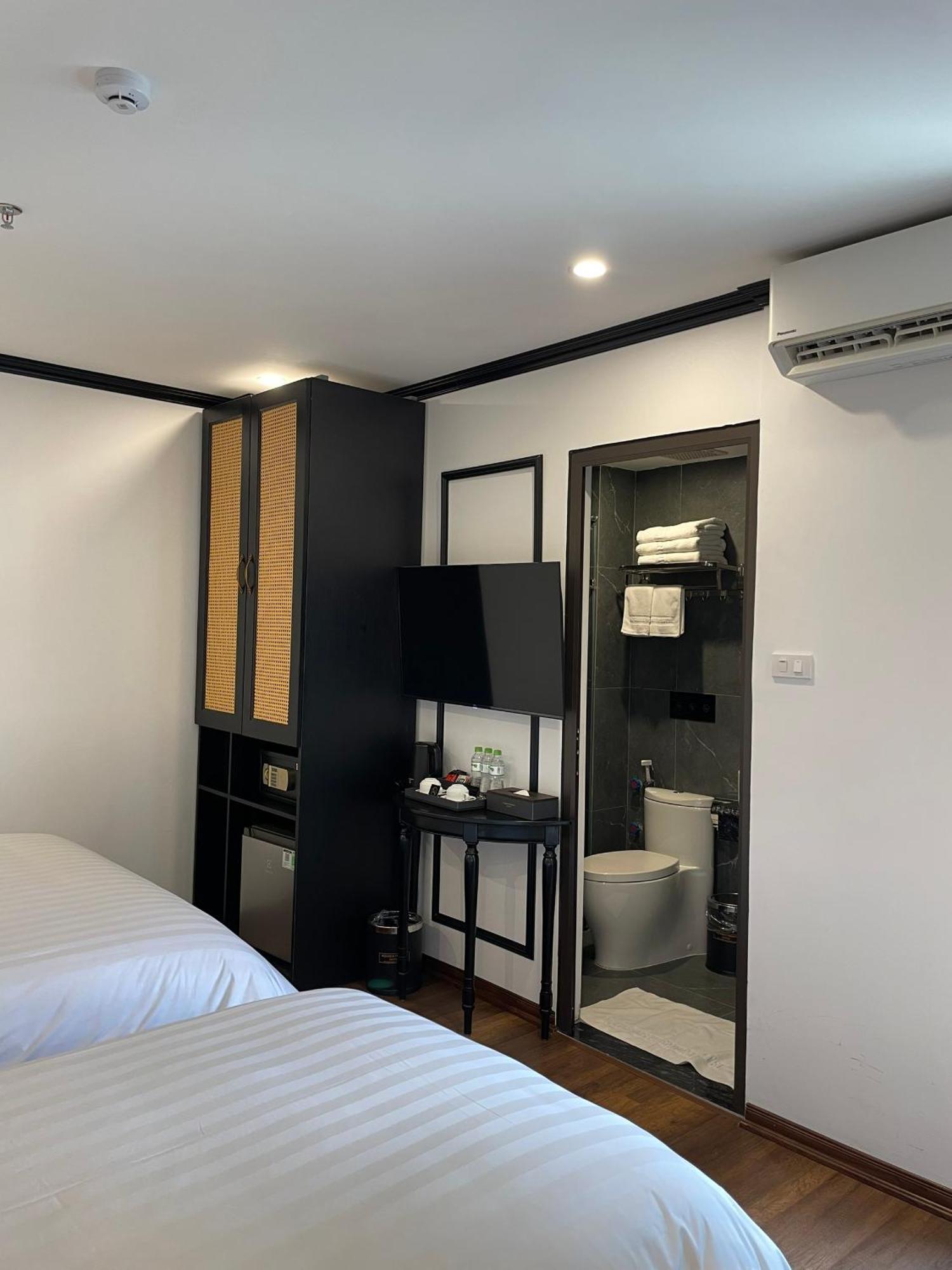 Aquarius Premium Hotel Hanoi Eksteriør billede